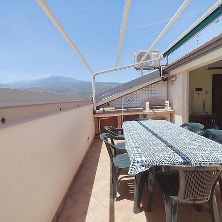 Sicilia, Mansarda Le Due Terrazze Apartamento Mascali Exterior foto